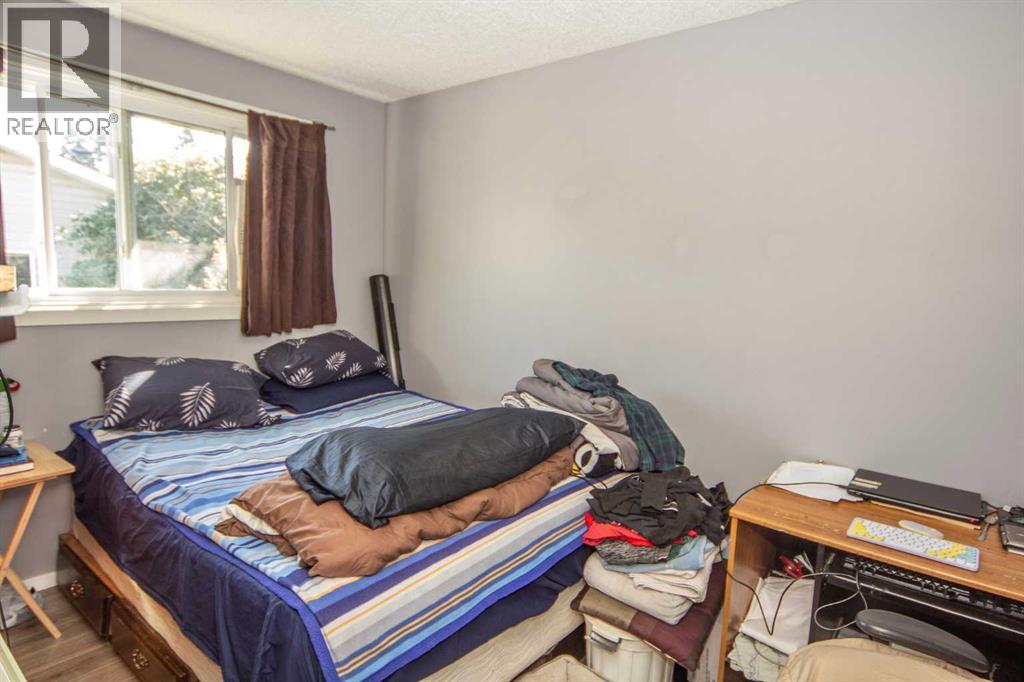 1251 Penedo Crescent SE, Calgary, Alberta