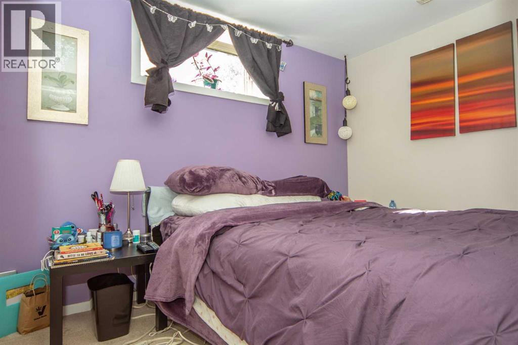 Single Family House Bungalow for Sale in  Penedo Crescent SE Penbrooke Meadows Calgary 