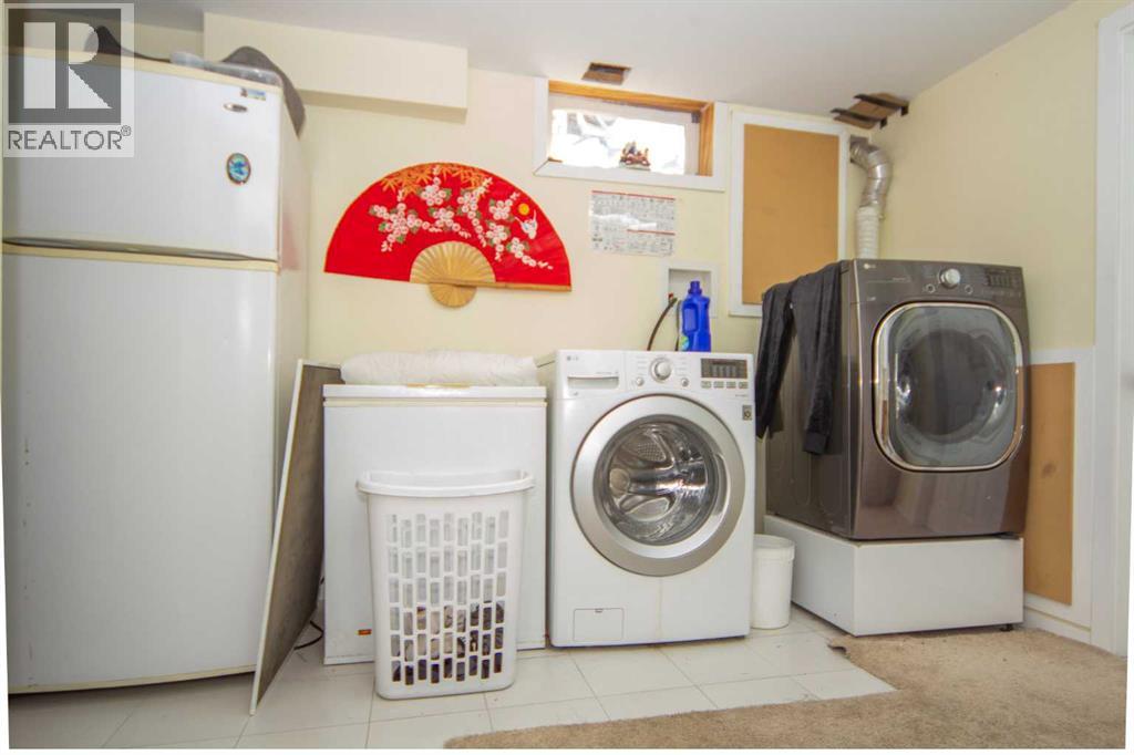 Single Family House Bungalow for Sale in  Penedo Crescent SE Penbrooke Meadows Calgary 