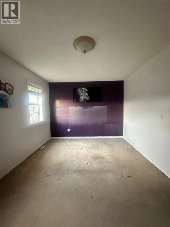 129 Laurier Road, Fort McMurray