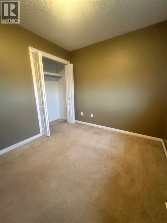 129 Laurier Road, Fort McMurray