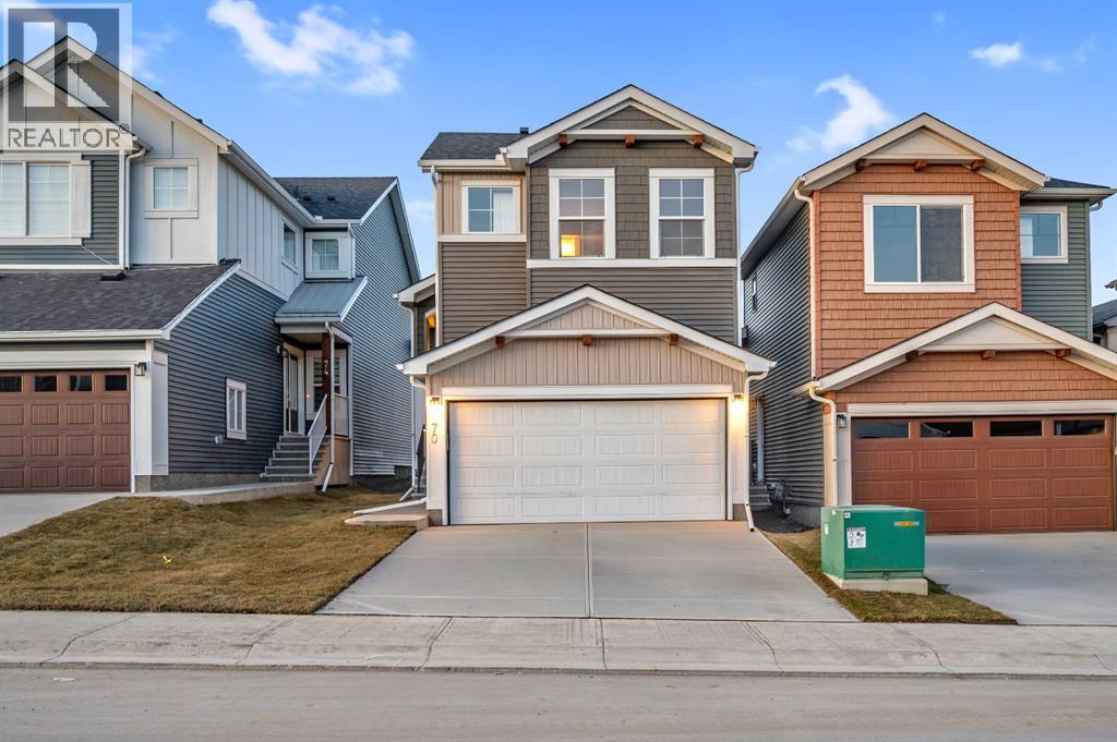 Single Family House 3 Level for Sale in  Homestead Common NE Homestead Calgary 