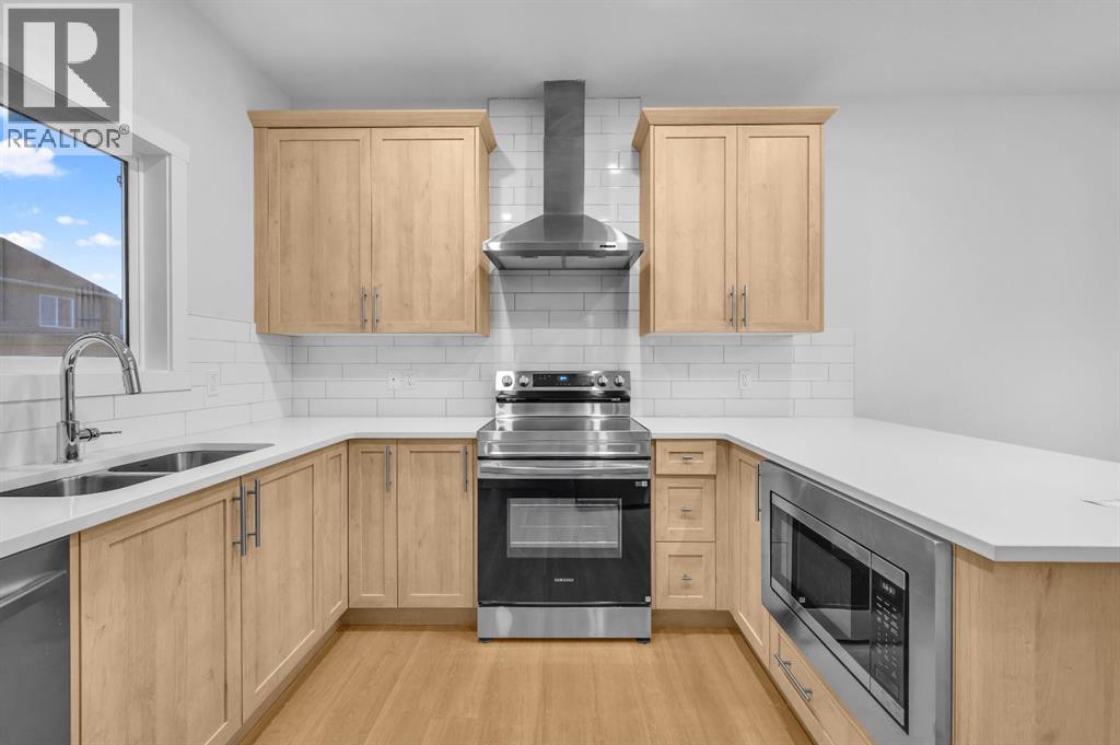 Single Family House 3 Level for Sale in  Homestead Common NE Homestead Calgary 