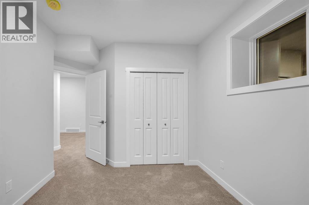 Single Family House 3 Level for Sale in  Homestead Common NE Homestead Calgary 