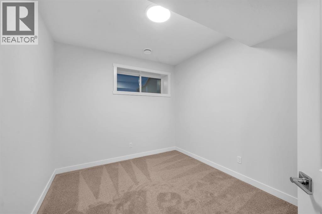 Single Family House 3 Level for Sale in  Homestead Common NE Homestead Calgary 