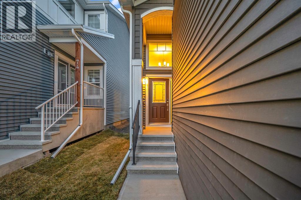 Single Family House 3 Level for Sale in  Homestead Common NE Homestead Calgary 