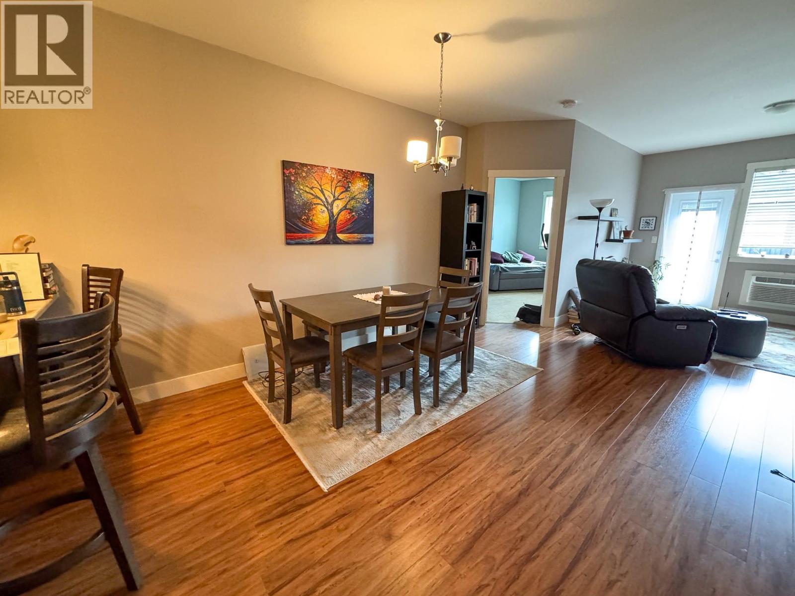 1701 MENZIES Street Unit# 305, Merritt