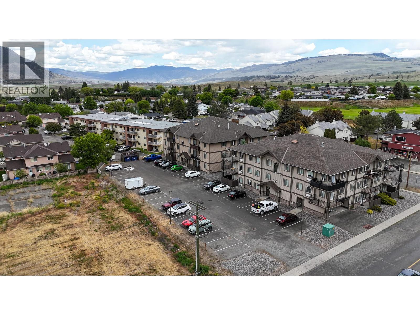 1701 MENZIES Street Unit# 305, Merritt