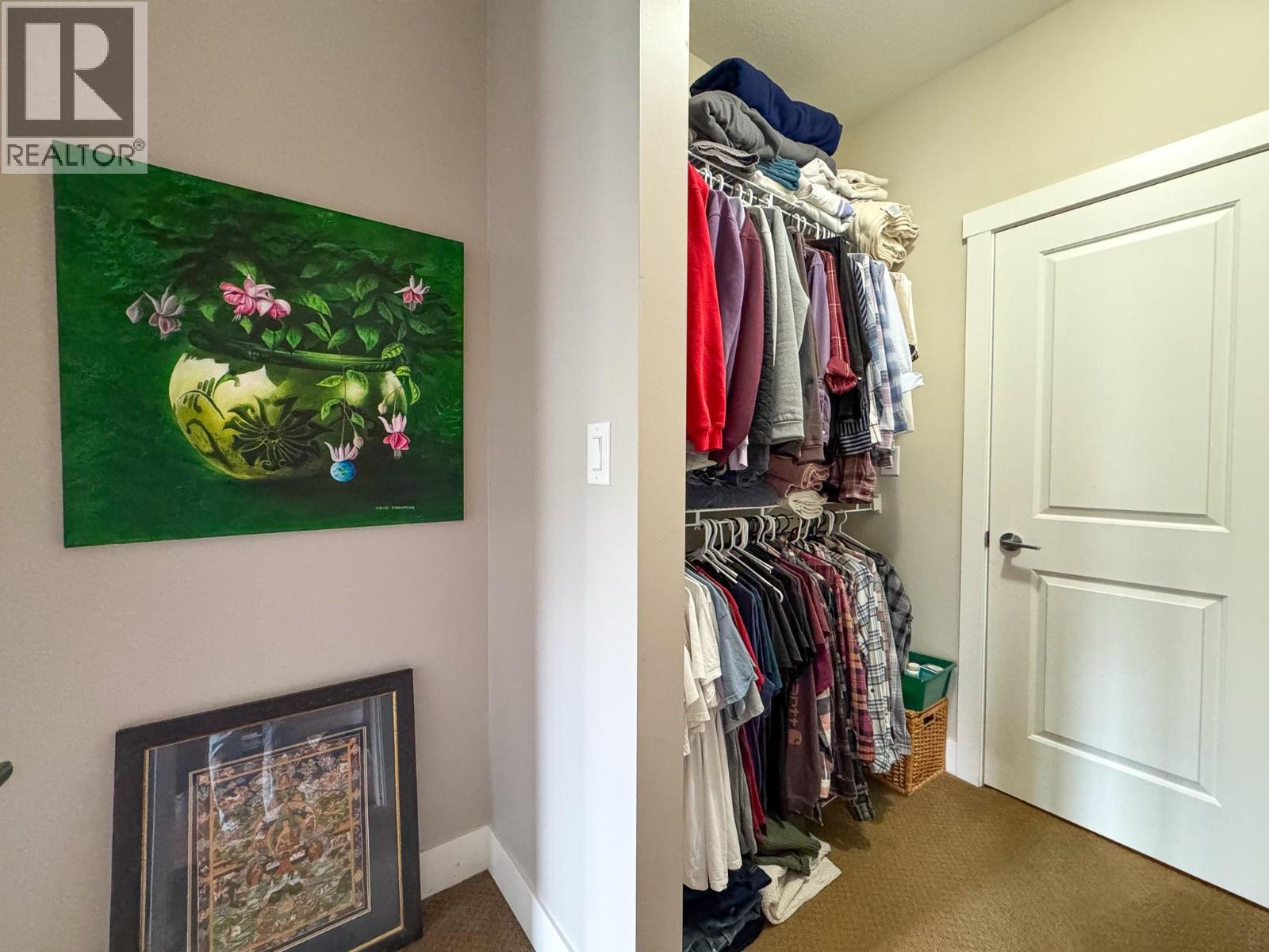 1701 MENZIES Street Unit# 305, Merritt