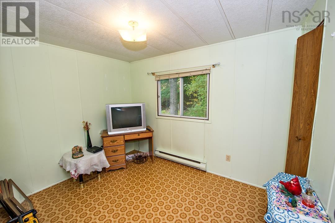 Property 21 of 40 of 386 Rocky Lake Drive