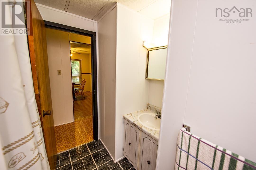 Property 25 of 40 of 386 Rocky Lake Drive