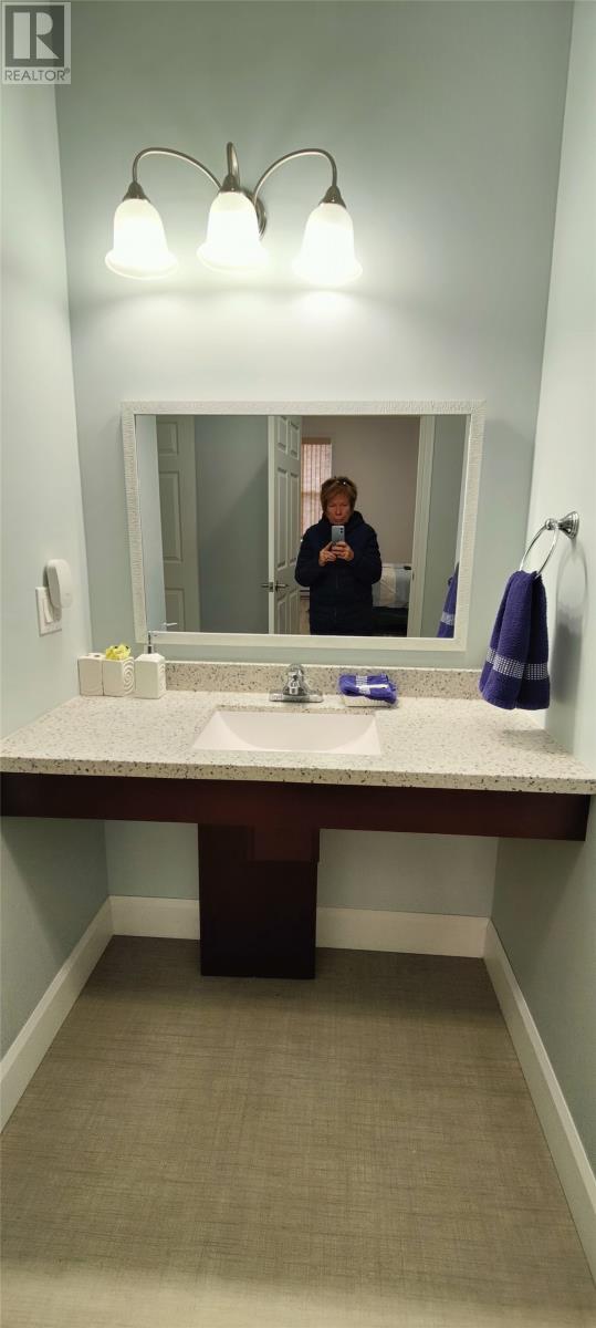 50 Harbour Drive thumbnail 34