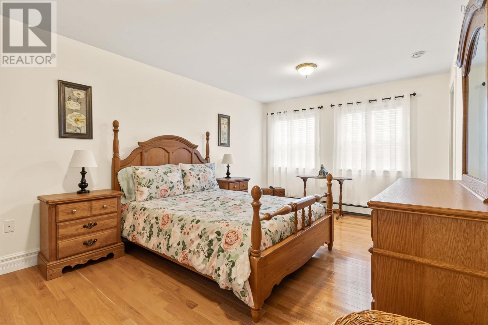 Property 19 of 37 of 677 Westwood Boulevard