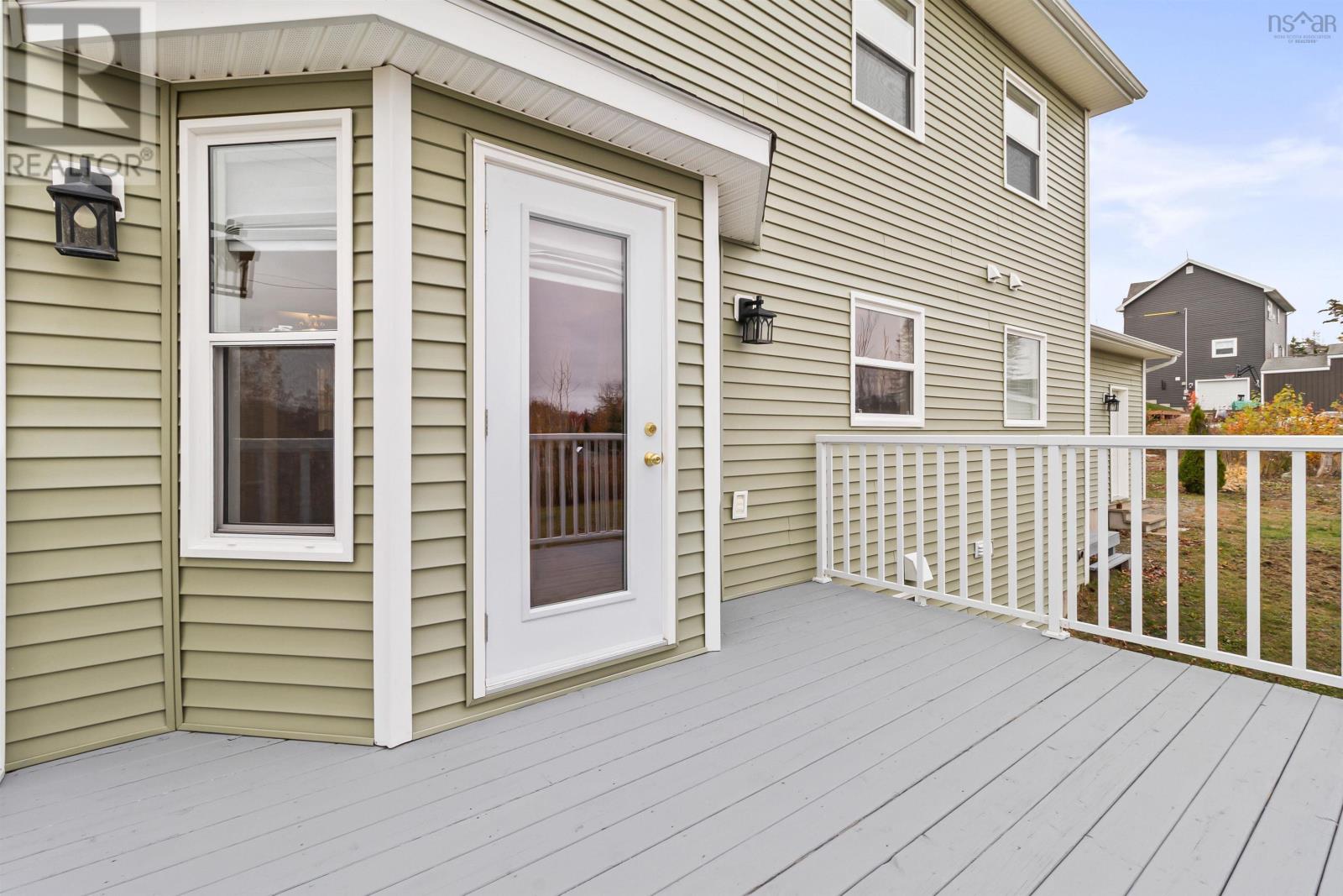 Property 35 of 37 of 677 Westwood Boulevard