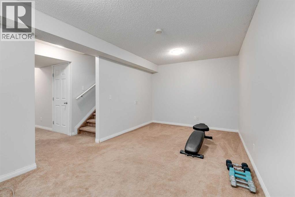 Single Family House for Sale in  Saddlebrook Place NE Saddle Ridge Calgary 