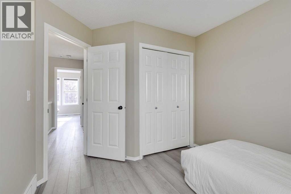 Single Family House for Sale in  Saddlebrook Place NE Saddle Ridge Calgary 