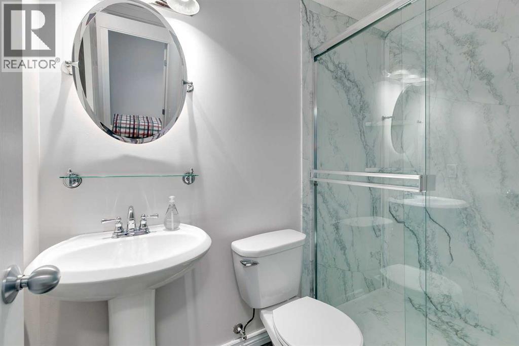 Single Family House for Sale in  Saddlebrook Place NE Saddle Ridge Calgary 