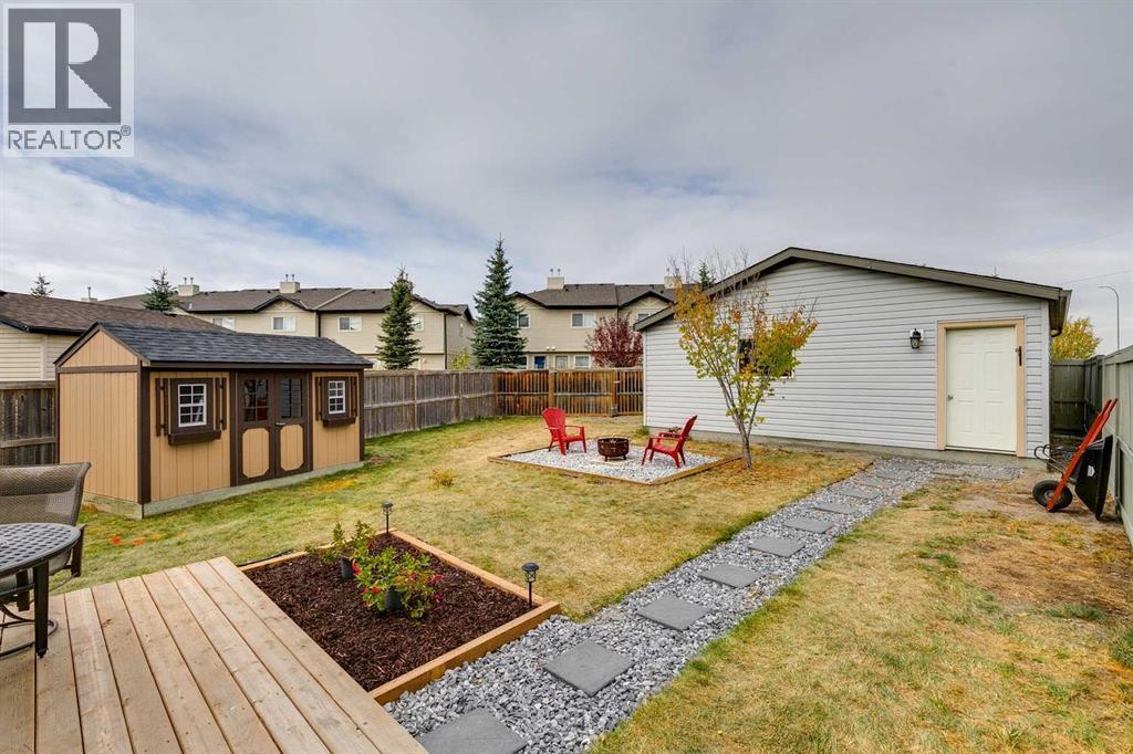Single Family House for Sale in  Saddlebrook Place NE Saddle Ridge Calgary 