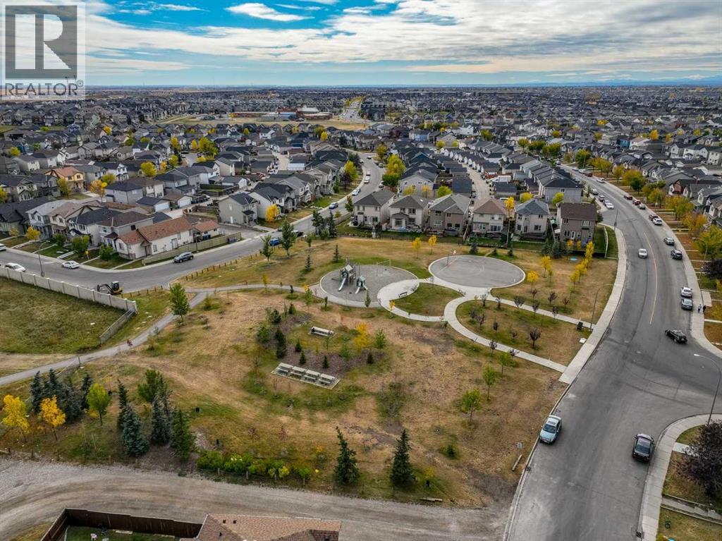 Single Family House for Sale in  Saddlebrook Place NE Saddle Ridge Calgary 