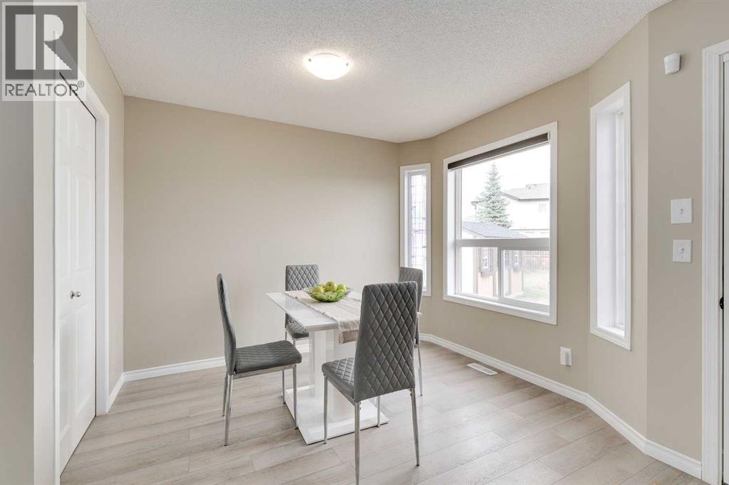 Single Family House for Sale in  Saddlebrook Place NE Saddle Ridge Calgary 