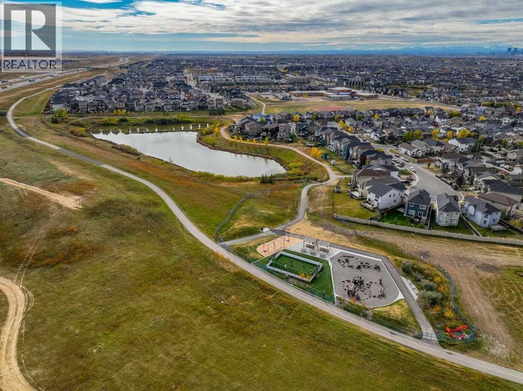 Single Family House for Sale in  Saddlebrook Place NE Saddle Ridge Calgary 