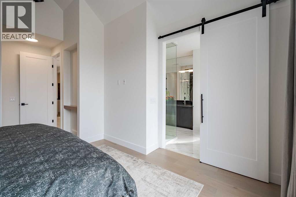 Single Family House for Sale in   Street NW Capitol Hill Calgary 