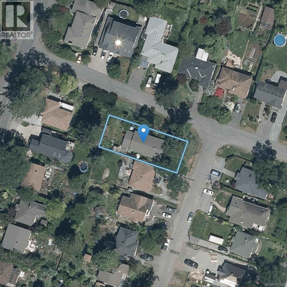 991 Snowdrop Avenue, Saanich