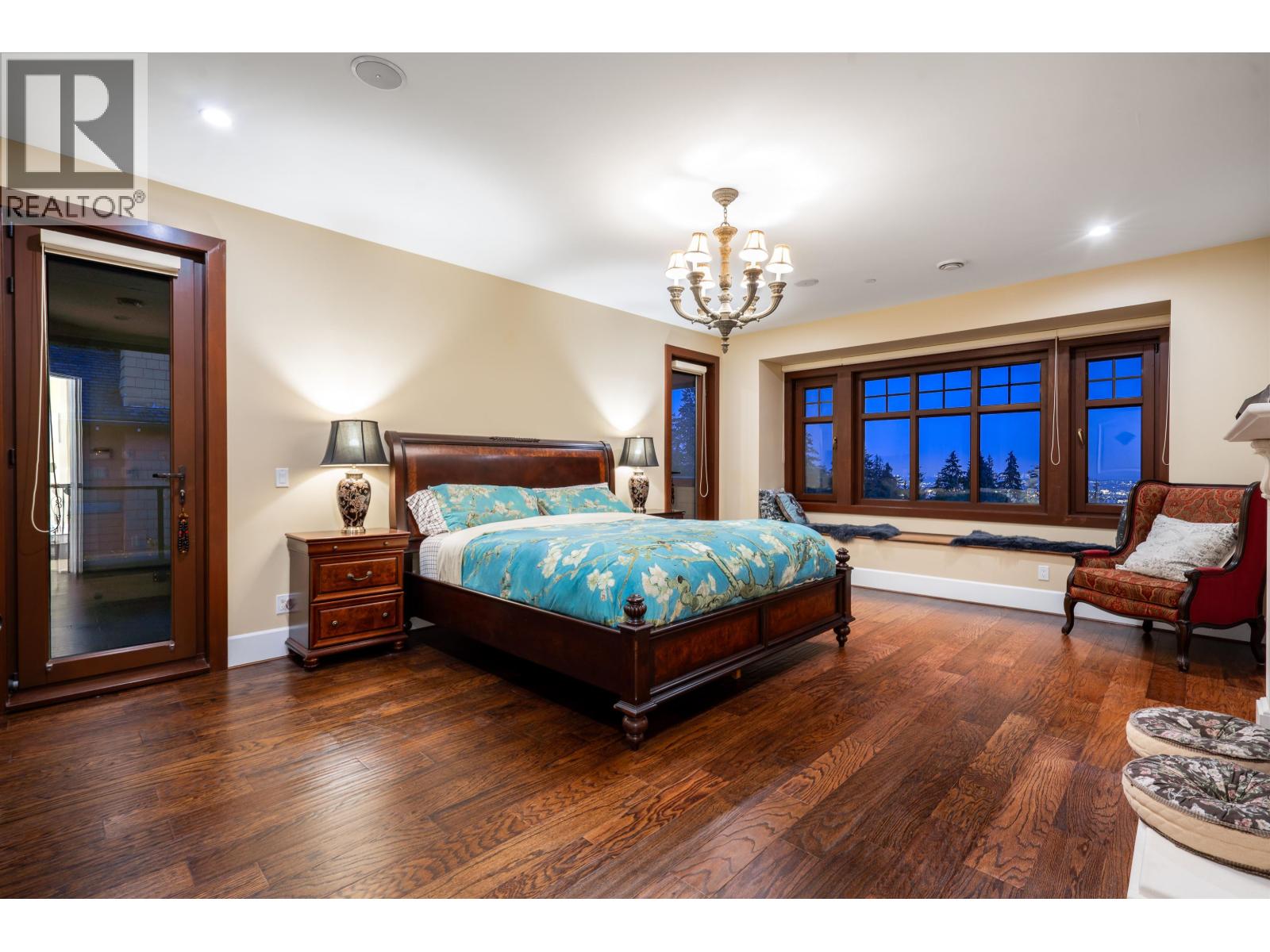 2336 KADLEC COURT, West Vancouver