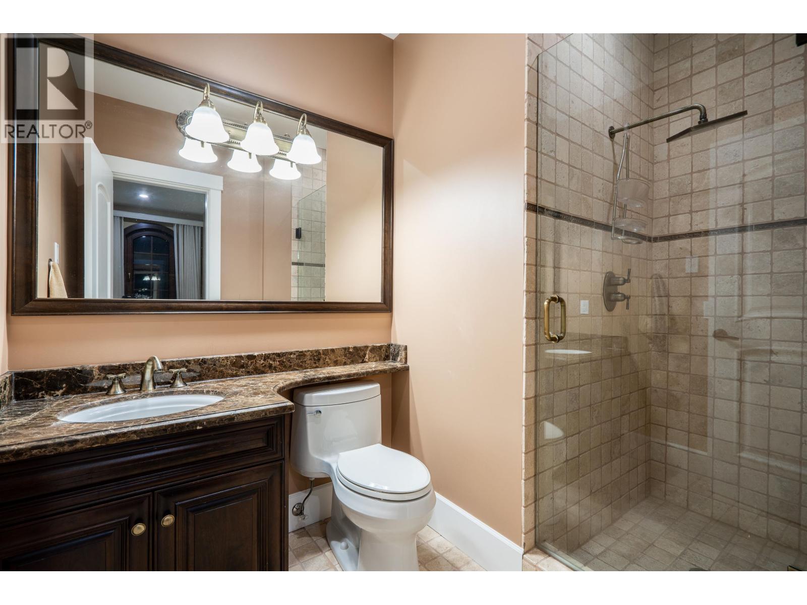 2336 KADLEC COURT, West Vancouver