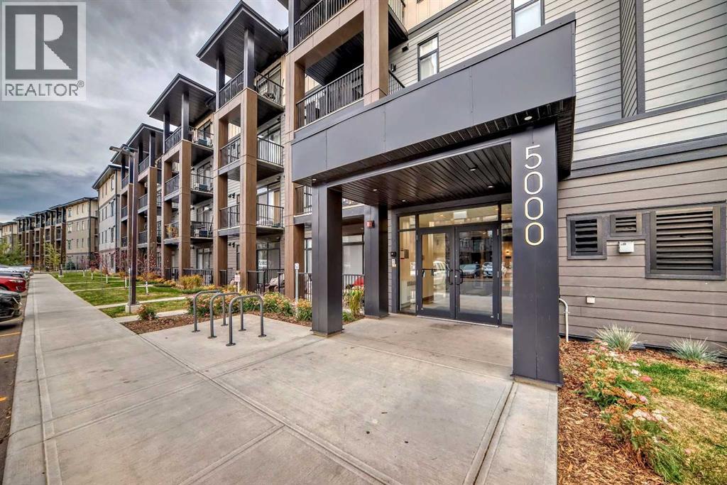 5407, 200 Seton Circle SE, Calgary, Alberta