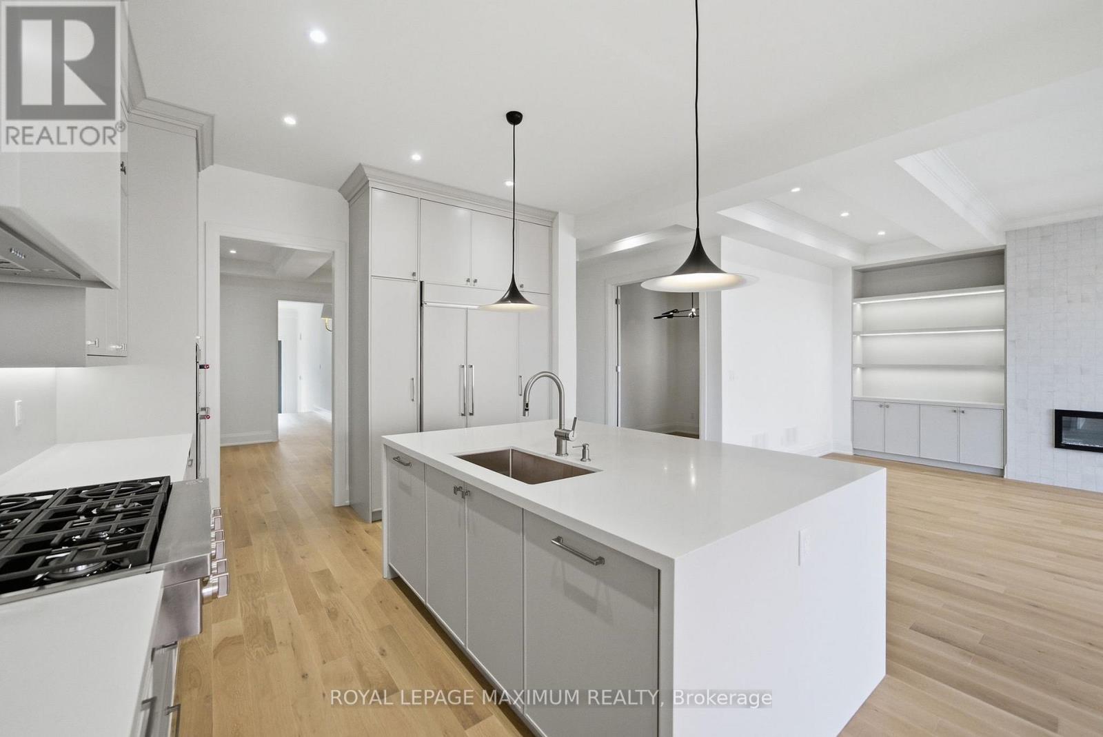 Single Family House for Sale in  DONSGROVE COURT Vaughan (Patterson) 