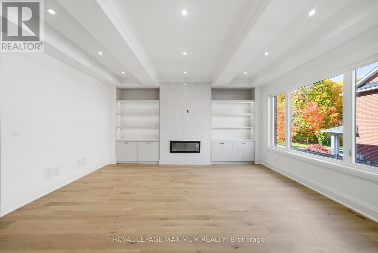 Single Family House for Sale in  DONSGROVE COURT Vaughan (Patterson) 