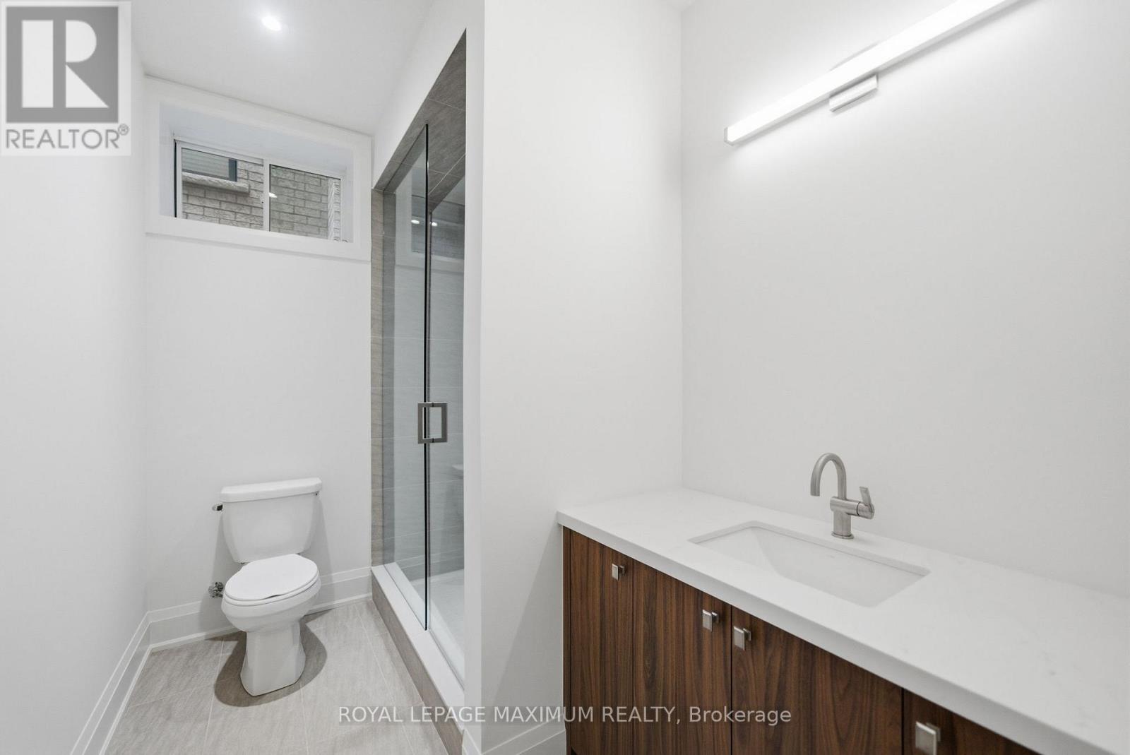 Single Family House for Sale in  DONSGROVE COURT Vaughan (Patterson) 