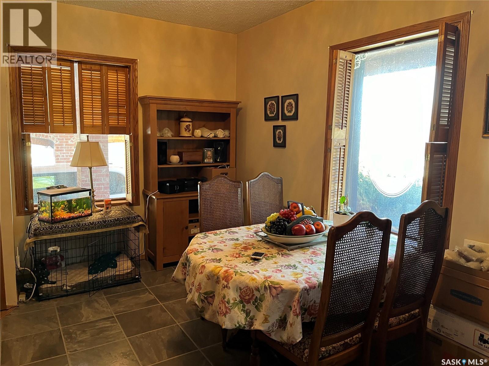 200 CLOVERLY AVENUE - 15