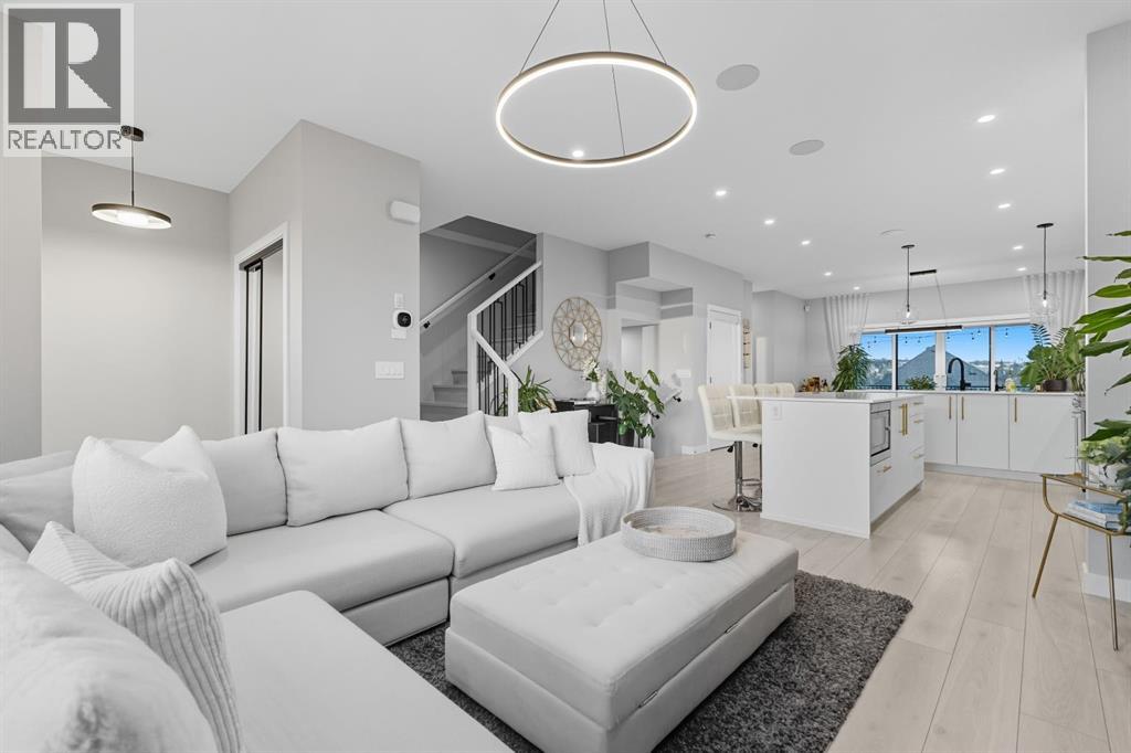 Single Family House for Sale in   Street SW Springbank Hill Calgary 