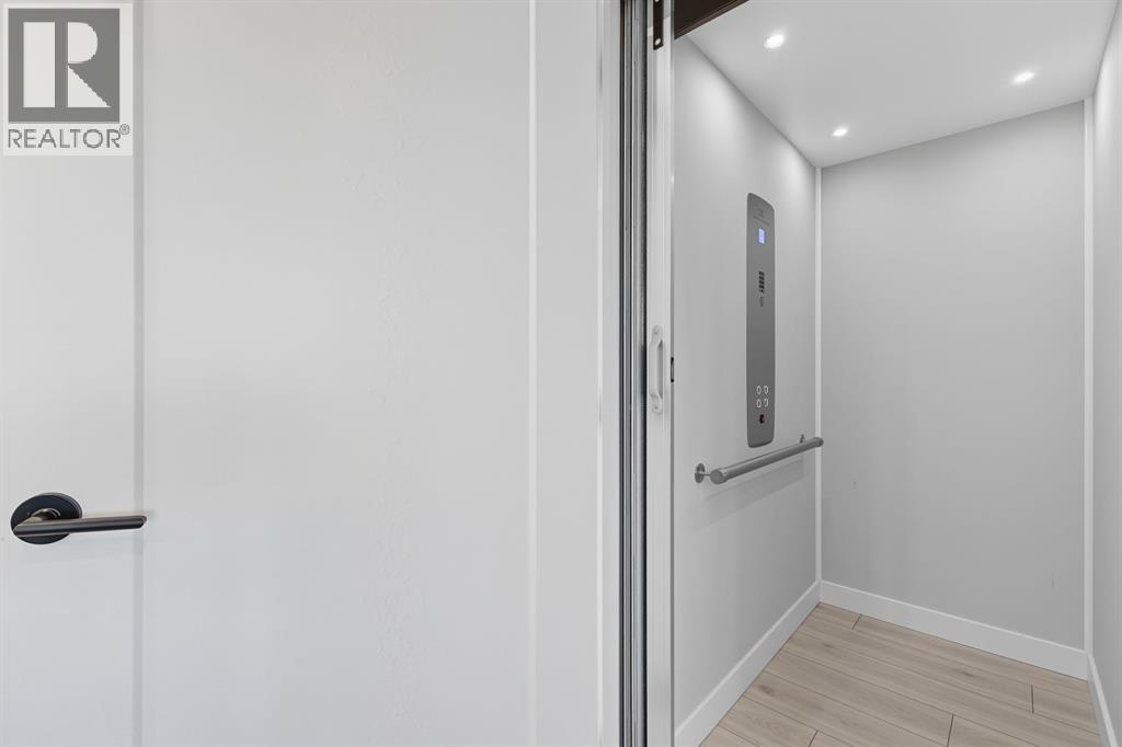 Single Family House for Sale in   Street SW Springbank Hill Calgary 