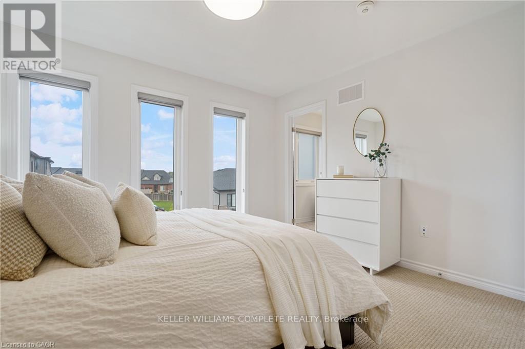 Single Family House for Sale in  CADWELL LANE Hamilton (Mountview) 