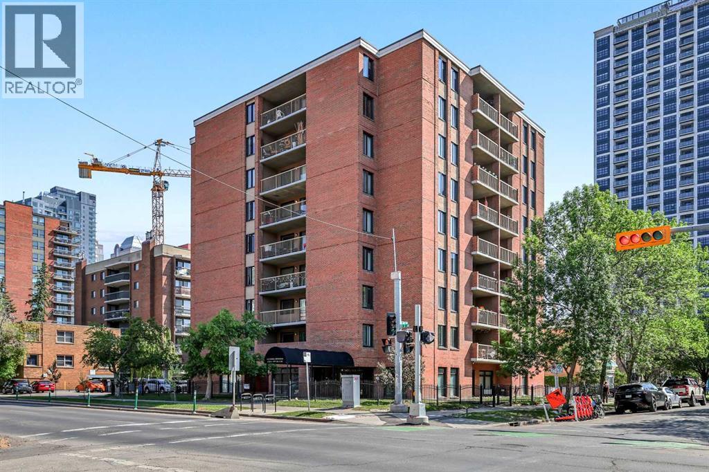 Single Family House for Sale in    Street SW Beltline Calgary 