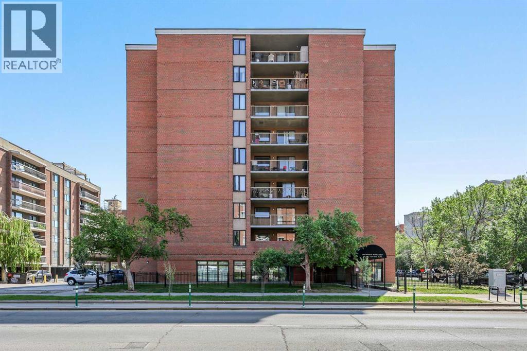Single Family House for Sale in    Street SW Beltline Calgary 