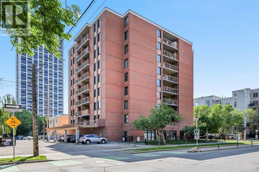 Single Family House for Sale in    Street SW Beltline Calgary 