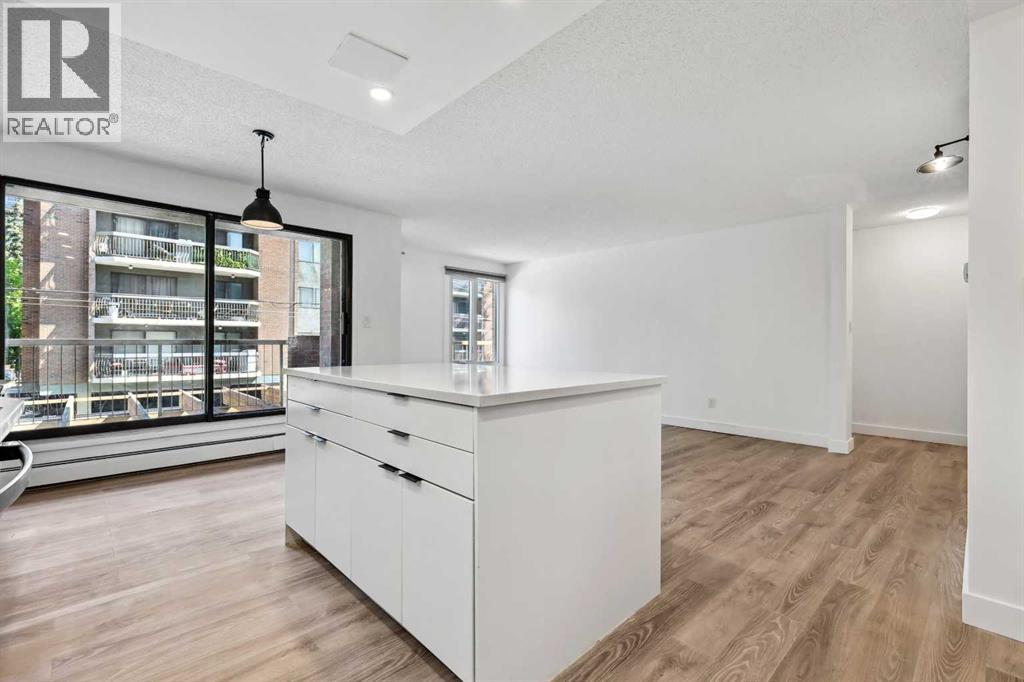 Single Family House for Sale in    Street SW Beltline Calgary 
