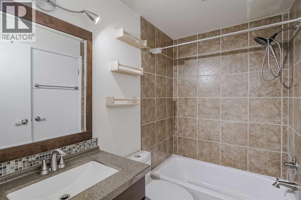 Single Family House for Sale in    Avenue SW Mission Calgary 