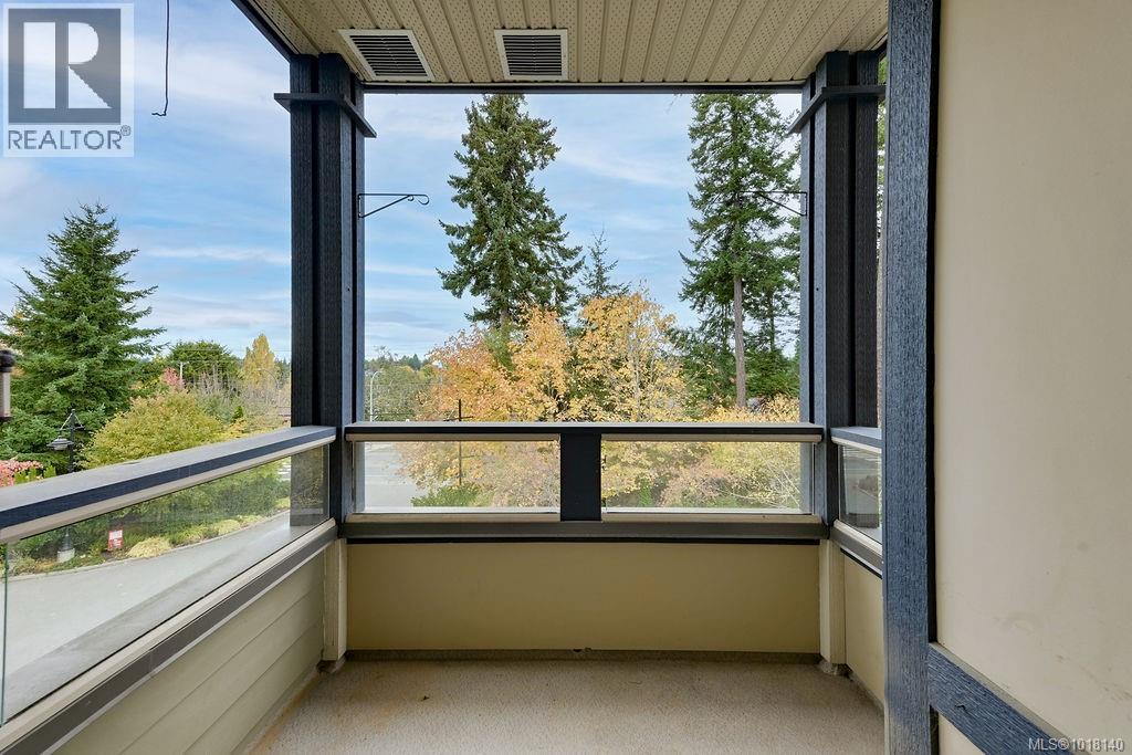 309D 1115 Craigflower Rd, Esquimalt