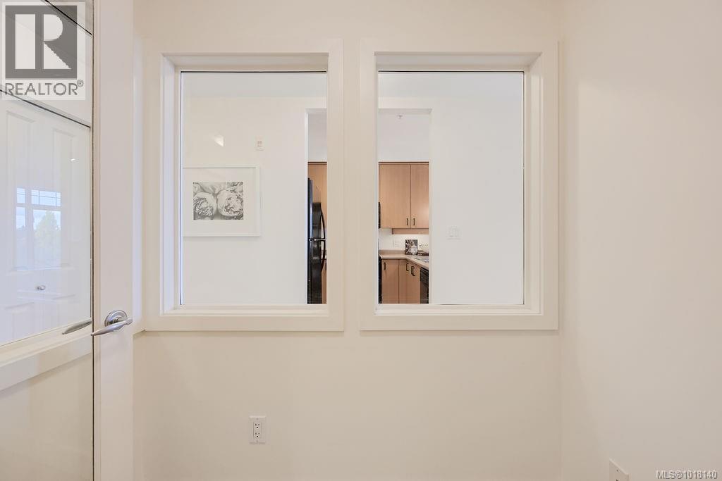 309D 1115 Craigflower Rd, Esquimalt