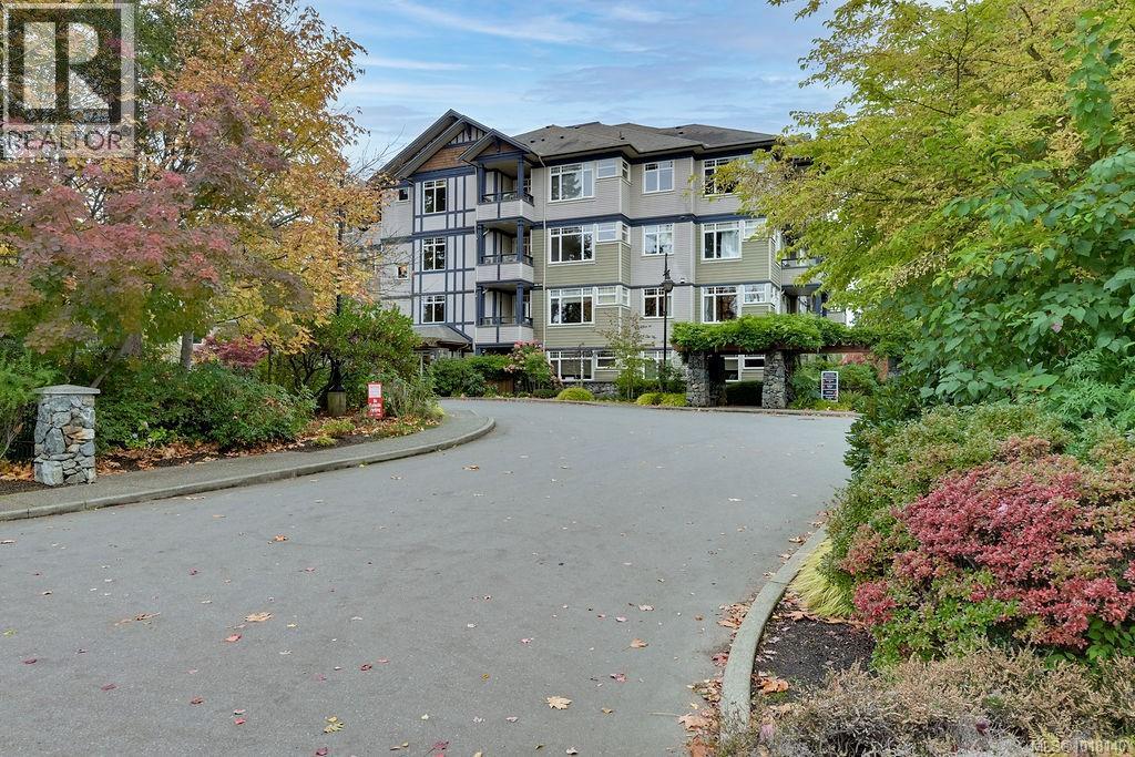 309D 1115 Craigflower Rd, Esquimalt