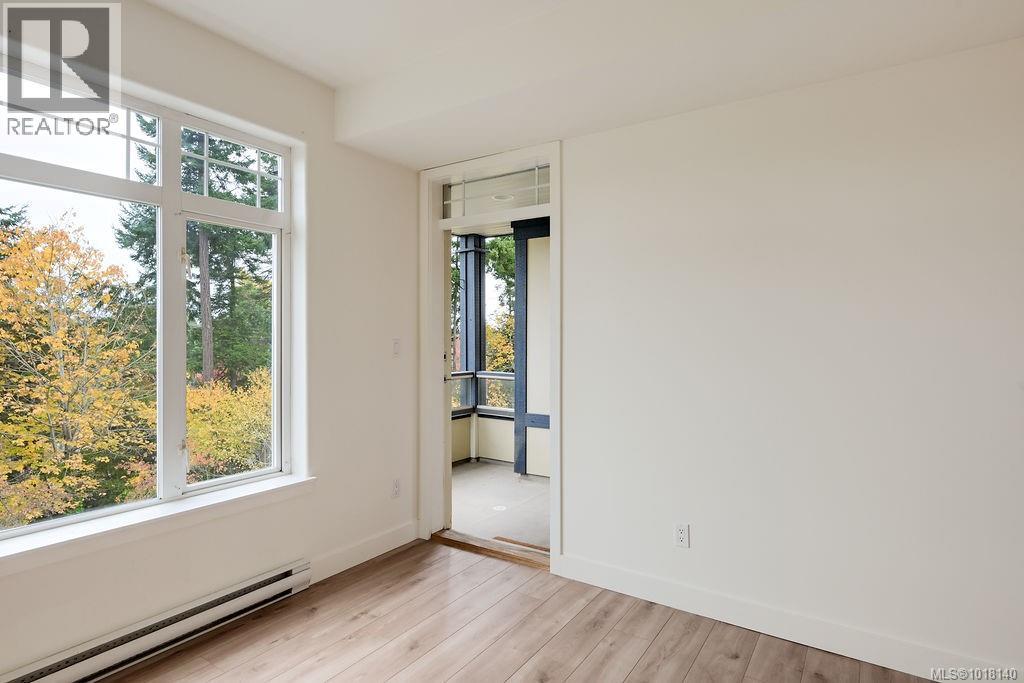 309D 1115 Craigflower Rd, Esquimalt