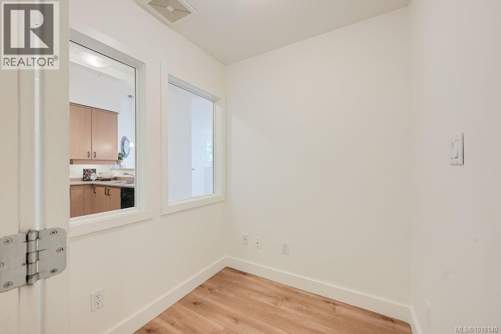 309D 1115 Craigflower Rd, Esquimalt