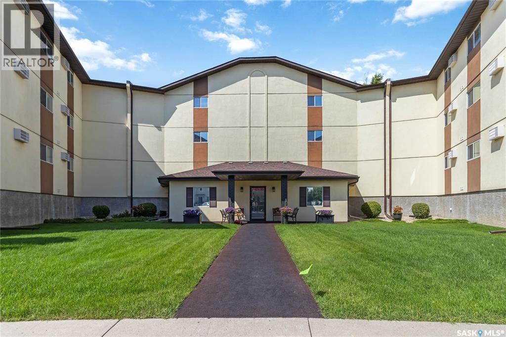 Single Family House Low rise for Sale in   Keevil CRESCENT Saskatoon 