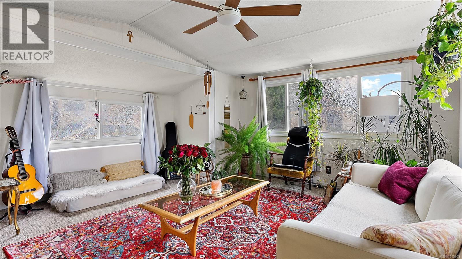 #11 2587 SELWYN RD - 2