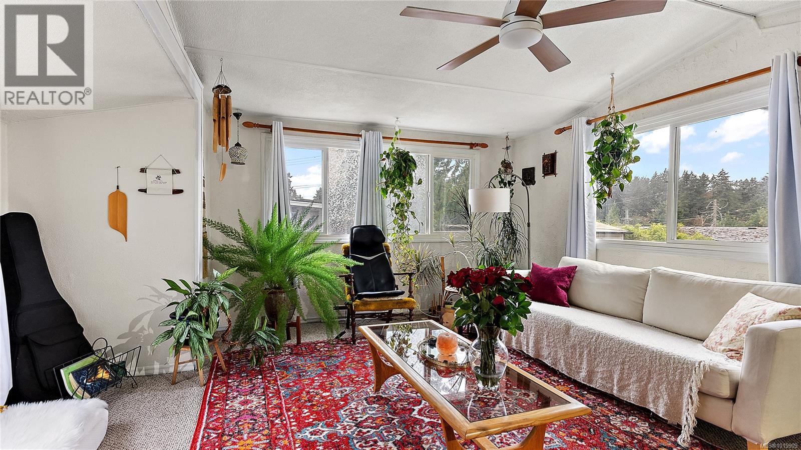 #11 2587 SELWYN RD - 3